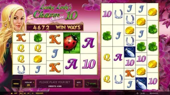 Offizielles Spielbild: Lucky Lady’s Charm deluxe 10 Win Ways: zwei Felder mit unterschiedlichen Symbolhöhen